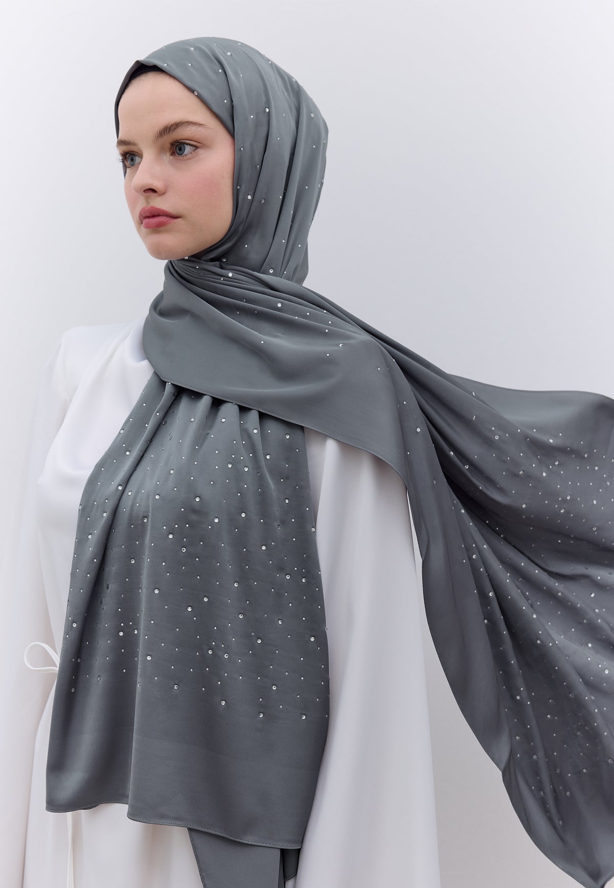 Füme Strass Taşlı İpeksi Şal