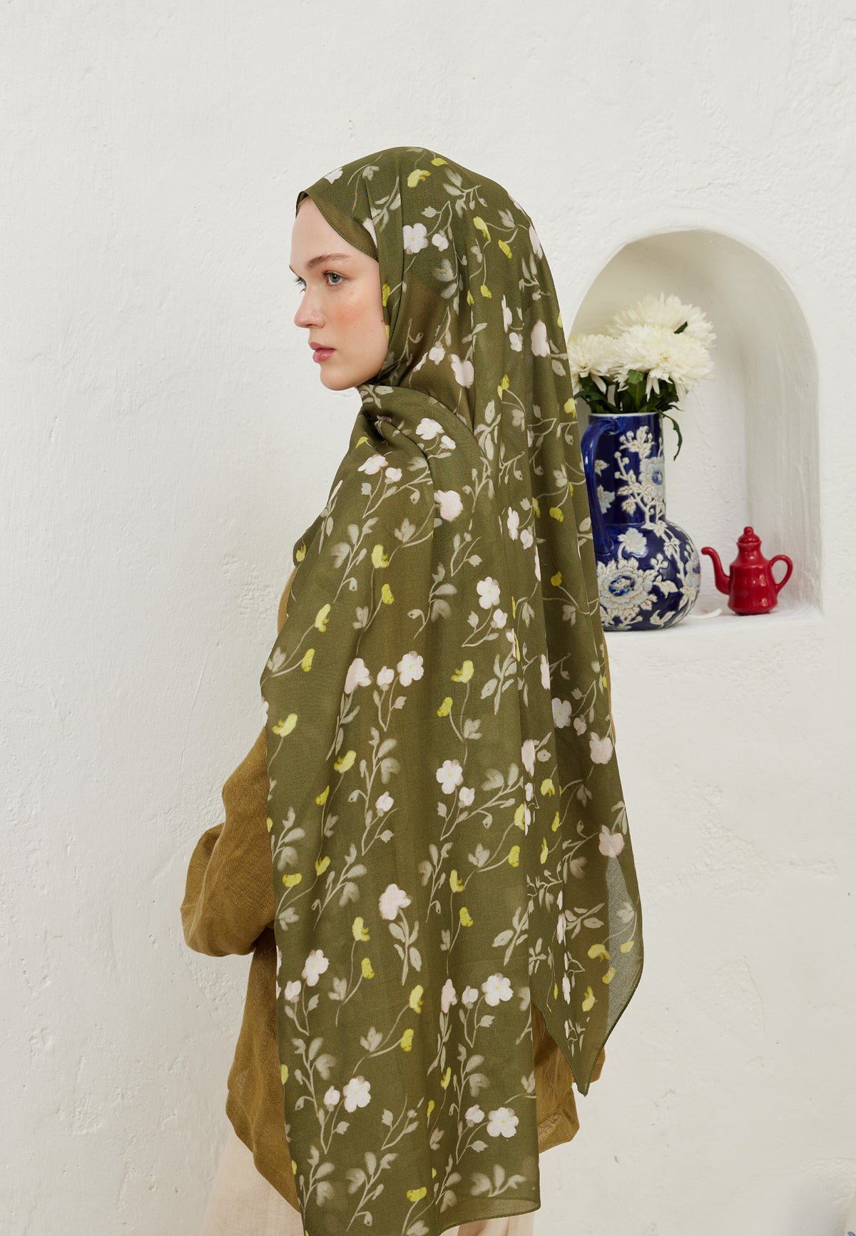 Haki Soft Flowers  Desen Rami Şal