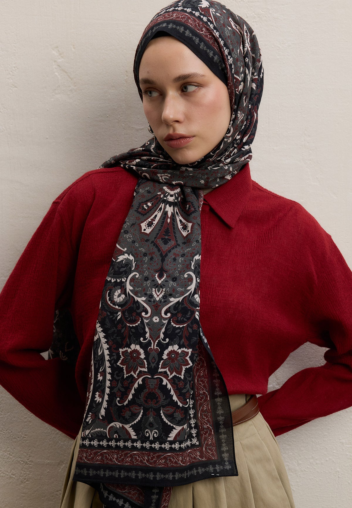 Siyah Elegant Desen Şal