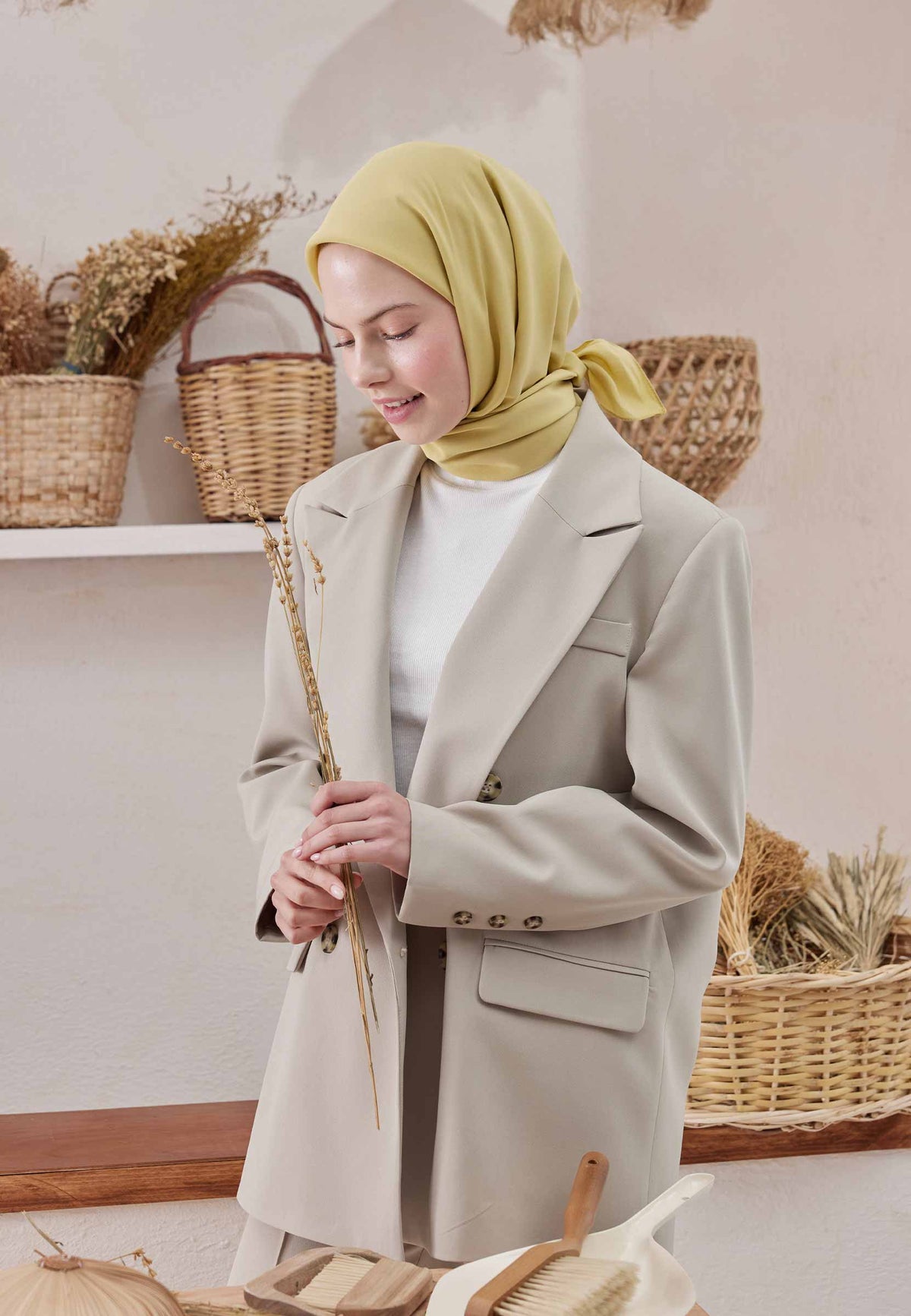 Tatlı Sarı Pamuk İpek Eşarp