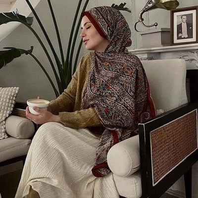 Nordic Paisley Desen Şal Kırmızı